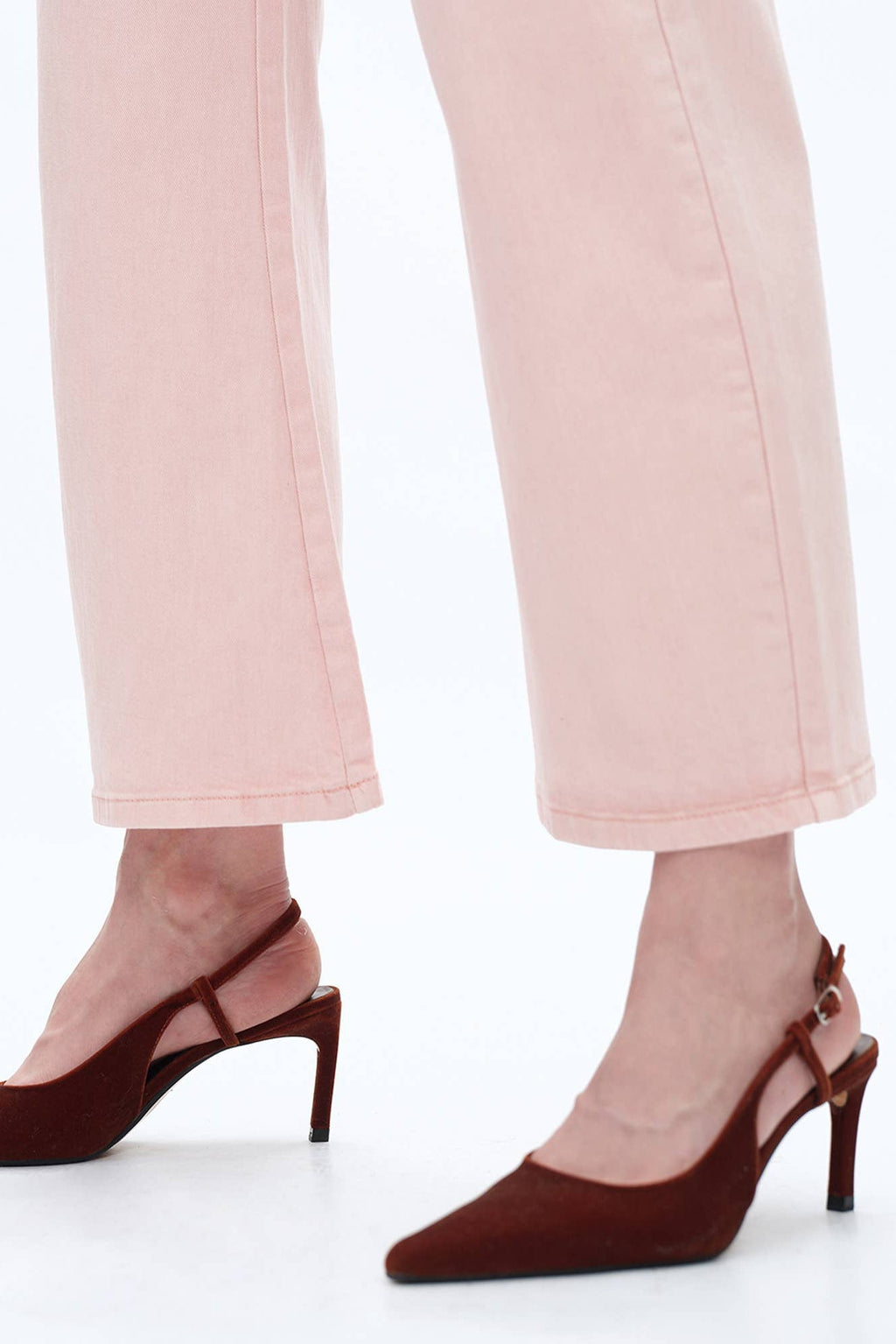 Bayeas Mid Rise Pink Barrel Jeans